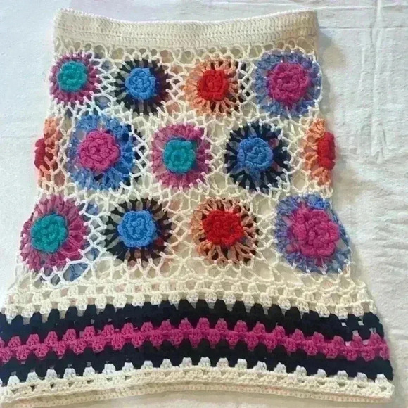 Ish The Label crocheted skirt - Picture 1 of 7